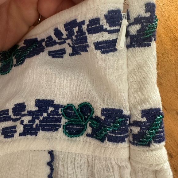 Tory Burch Alexandria embroidered beaded White Skirt with Blue Floral Accents M - Picture 3 of 7